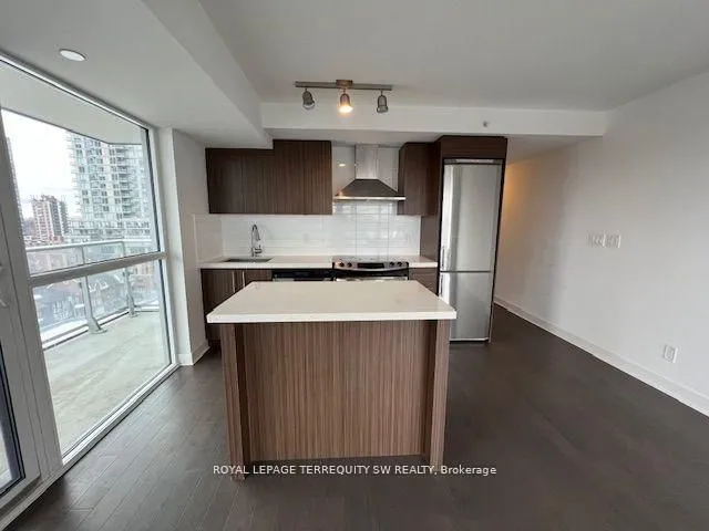 58 Orchard View Blvd #902, Toronto 4