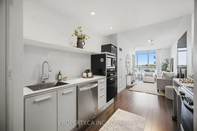 38 Dan Leckie Way #508, Toronto 4