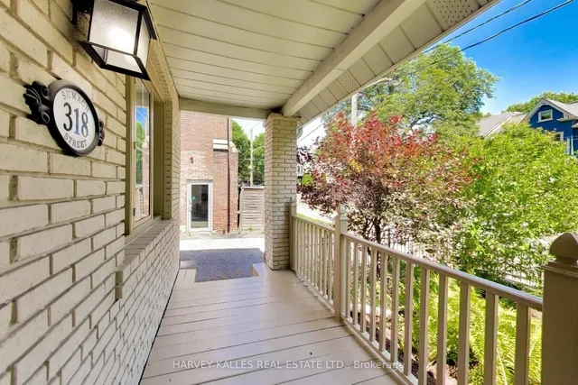 318 Sumach St, Toronto 4