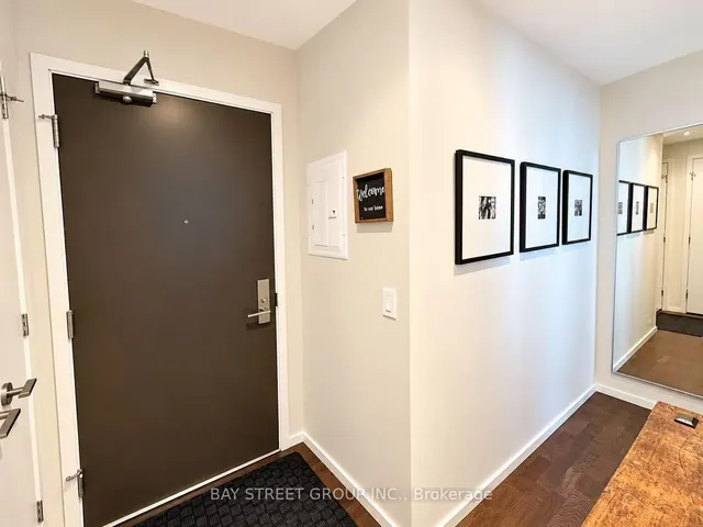 101 Charles St #4210, Toronto 2