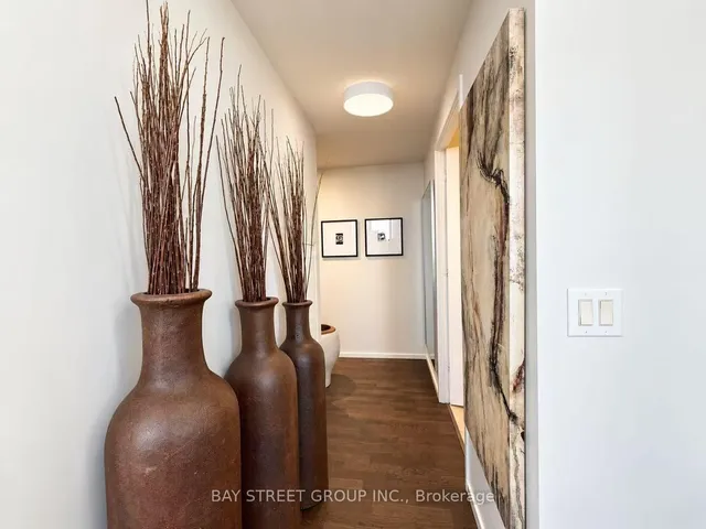 101 Charles St #4210, Toronto 4