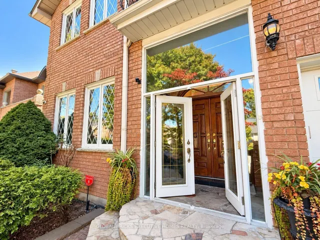 375 Princess Ave, Toronto 5