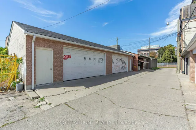 147 Dovercourt Rd, Toronto 5