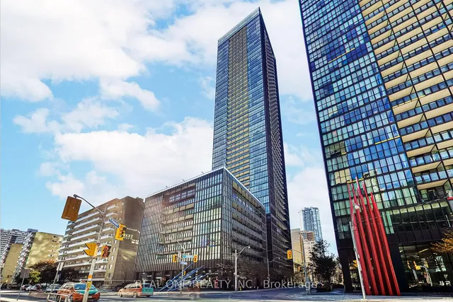 101 Charles St #1801, Toronto 2