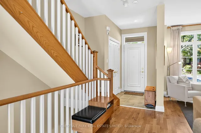 47 Shaftesbury Ave, Toronto 4