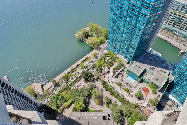 55 Harbour Sq #PH10, Toronto 2