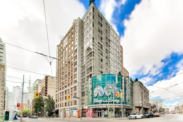 152 St Patrick St #1105, Toronto 5