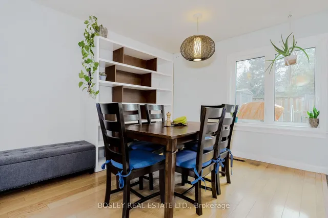 2 Cottonwood Dr, Toronto 5