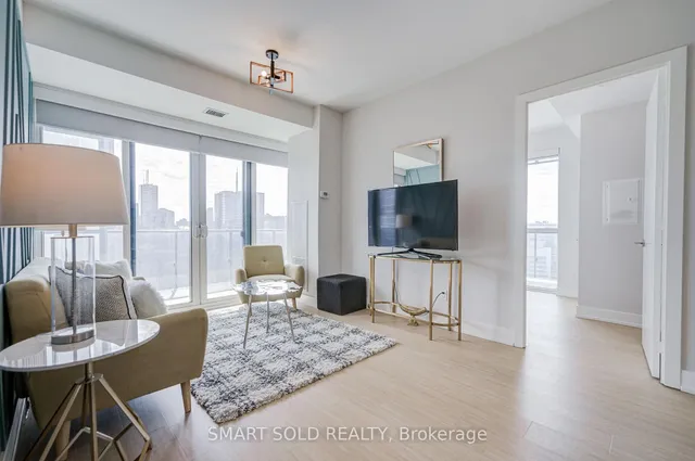 7 Grenville St #3211, Toronto 4