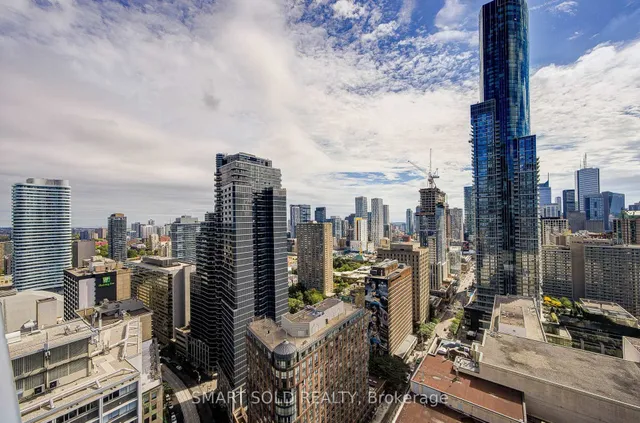 7 Grenville St #3211, Toronto 5