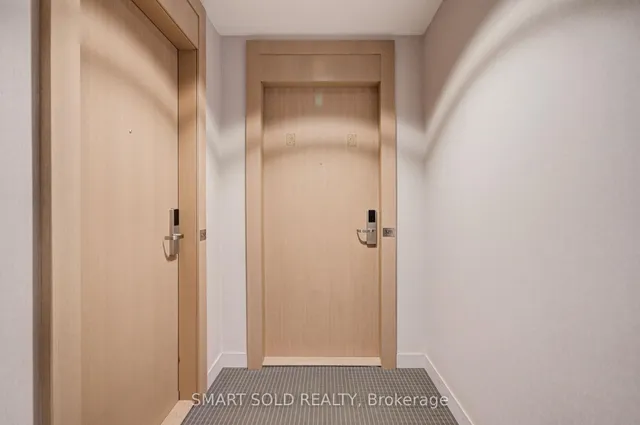 7 Grenville St #3211, Toronto 2