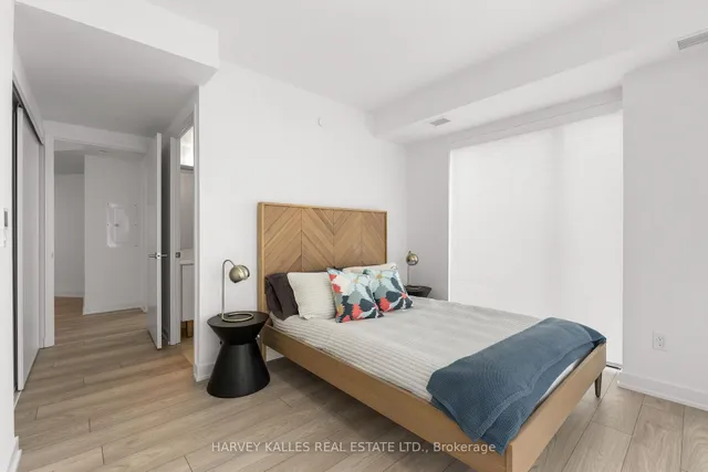 8 Tippett Rd #1105, Toronto 2