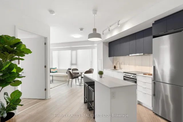8 Tippett Rd #1105, Toronto 4