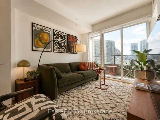 19 Western Battery Rd #811, Toronto 3