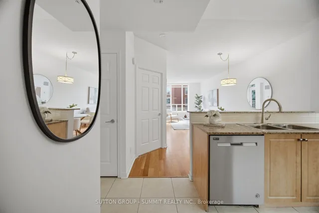 455 Rosewell Ave #205, Toronto 4