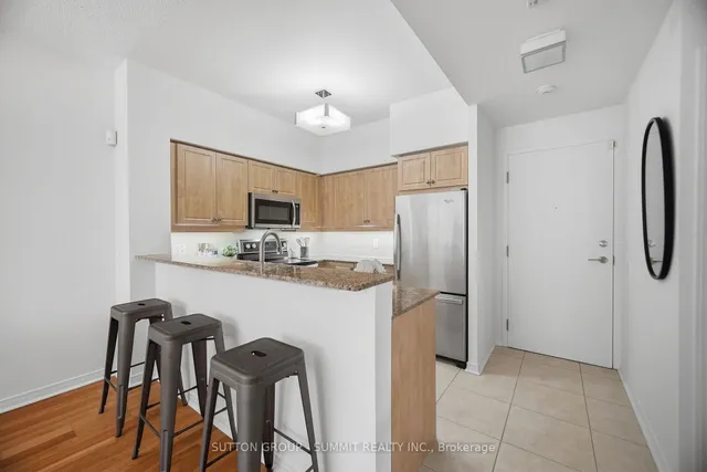 455 Rosewell Ave #205, Toronto 5