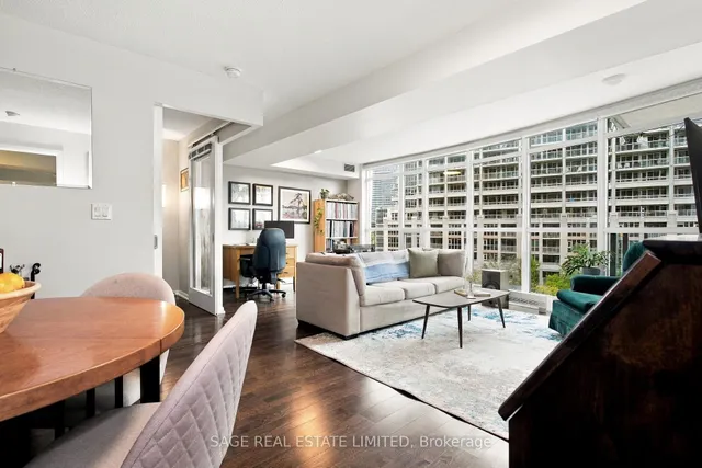 209 Fort York Blvd #579, Toronto 4