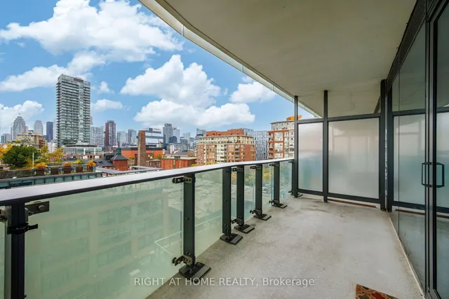 390 Cherry St #701, Toronto 4