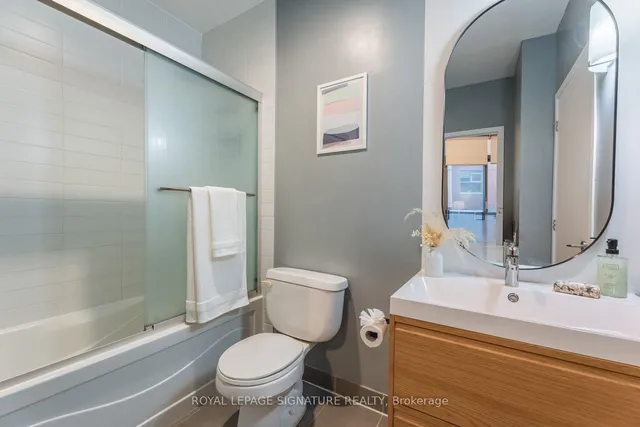33 Mill St #210, Toronto 3
