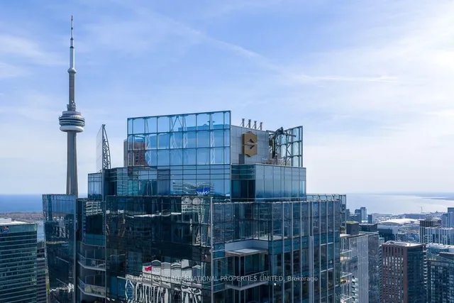 180 University Ave #5803, Toronto 2