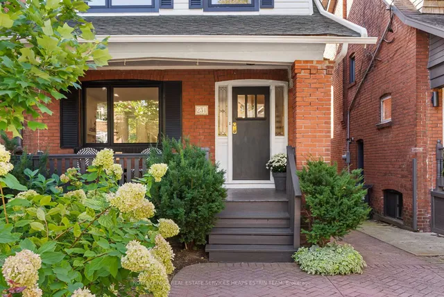 231 Heath St, Toronto 5
