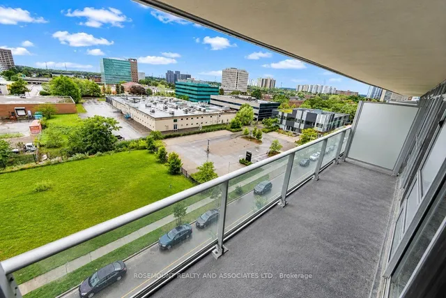 30 Herons Hill Way #607, Toronto 5