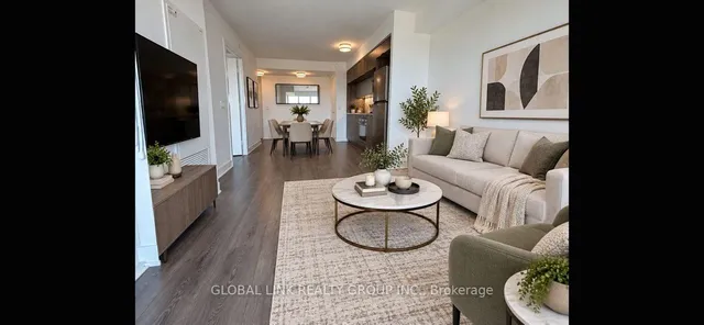 585 Bloor St #2115, Toronto 2