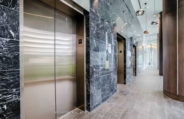115 McMahon Dr #310, Toronto 3
