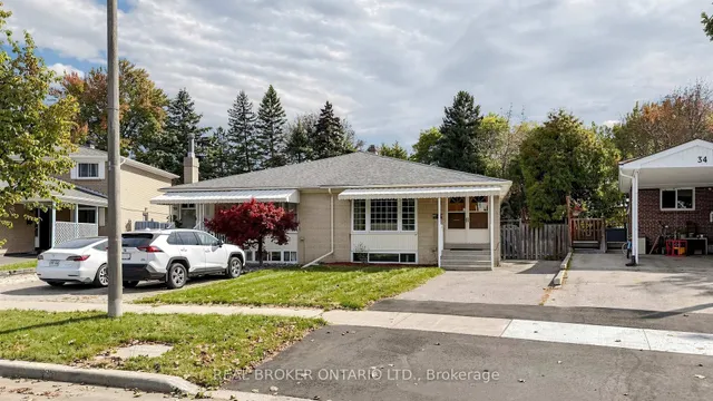 32 Cairnside Cres, Toronto 4