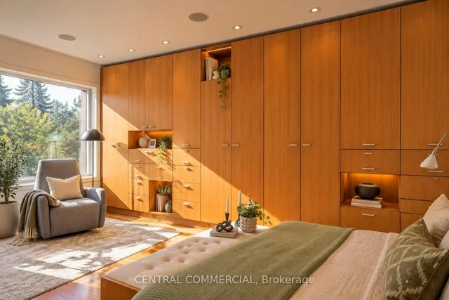 47 Hilton Ave, Toronto 3