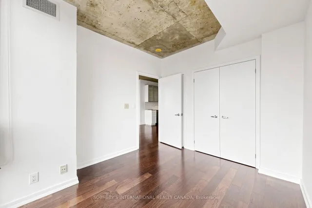 33 Lombard St #2207, Toronto 3