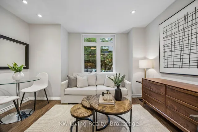 87 Lillian St #3, Toronto 5