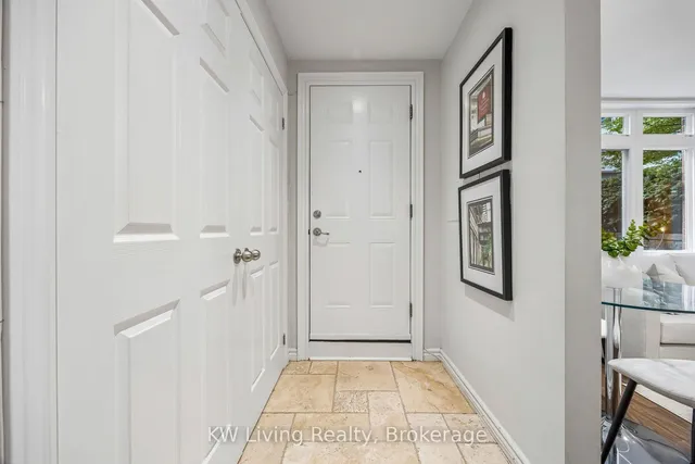 87 Lillian St #3, Toronto 2