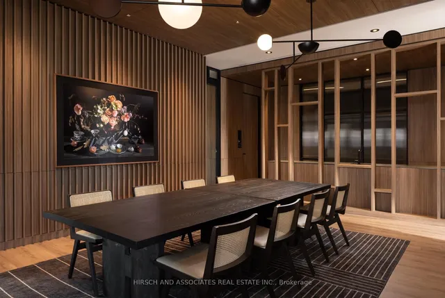 55 Charles St #3305, Toronto 4