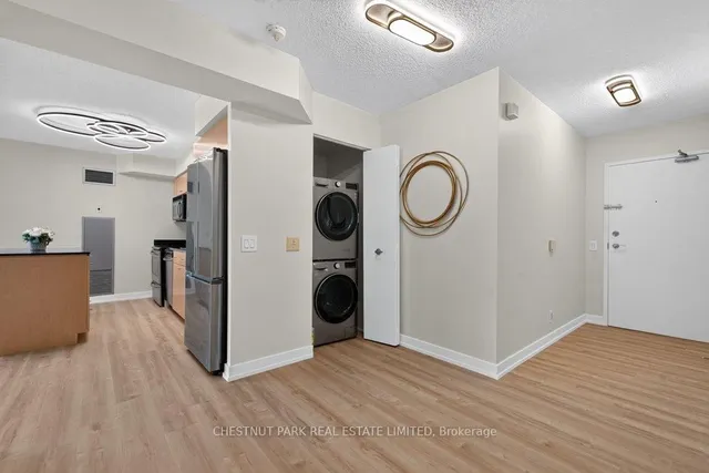 361 Front St #1105, Toronto 3