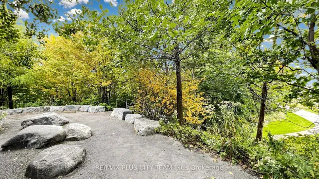170 Bayview Ave #301, Toronto 5