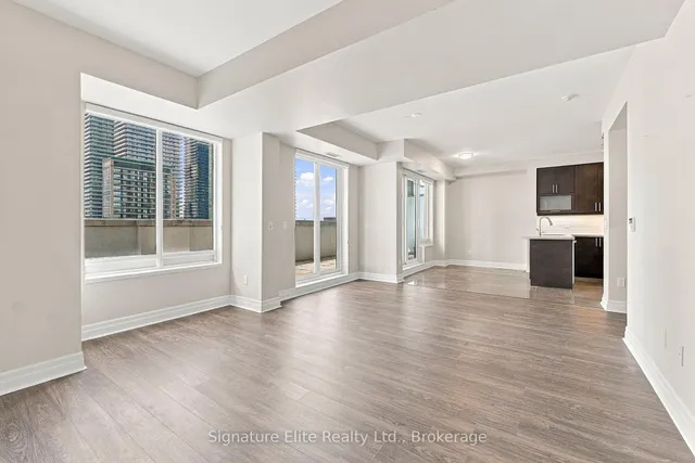 35 Balmuto St #2304, Toronto 4