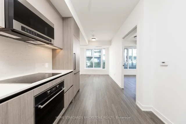 425 Front St #309, Toronto 2