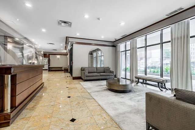35 Merton St #1705, Toronto 2
