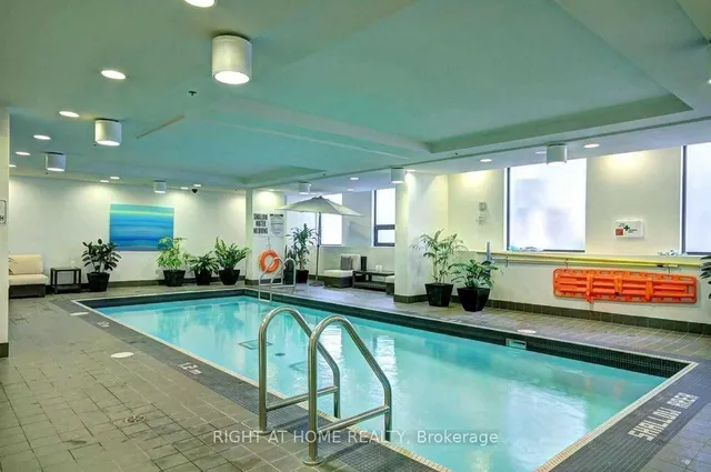 35 Hayden St #2601, Toronto 2