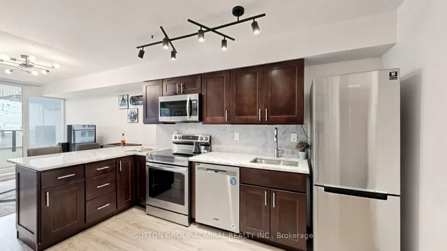 111 Elizabeth St #922, Toronto 3
