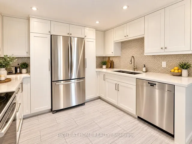 55 Carscadden Dr #301, Toronto 5