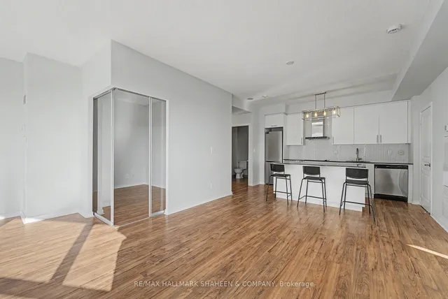 352 Front St #1815, Toronto 5