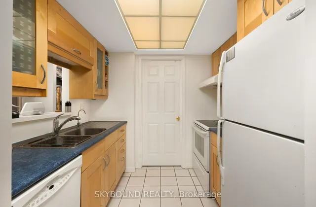 5 Concorde Pl #2706, Toronto 5