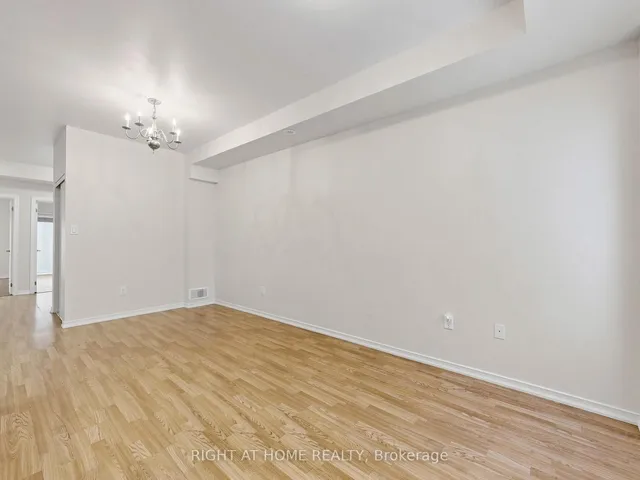 17 Coneflower Cres #108, Toronto 3