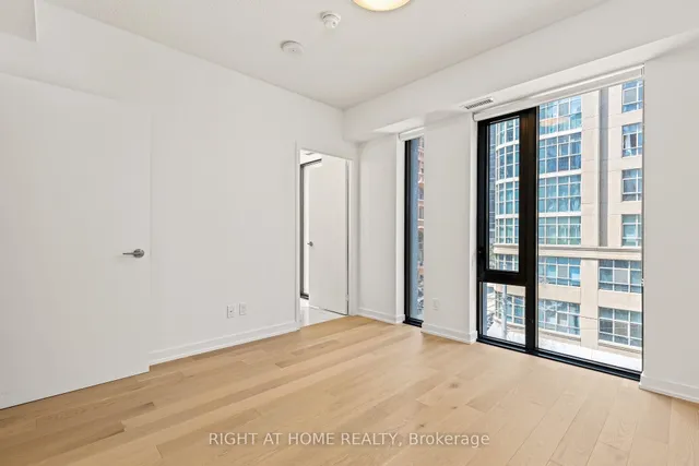 25 richmond St #315, Toronto 3