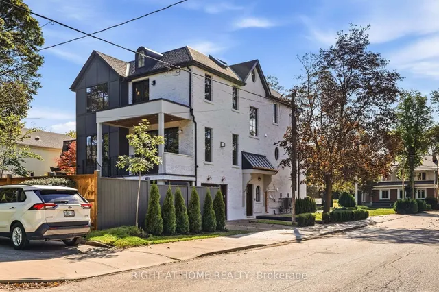 144 Old Orchard Grve, Toronto 3