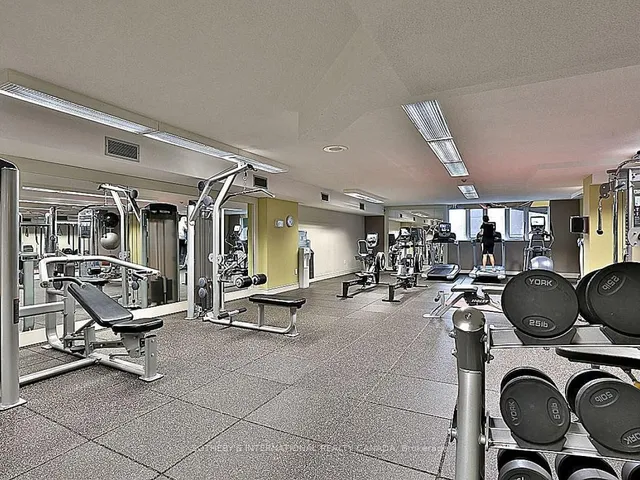 360 Bloor St #PH6, Toronto