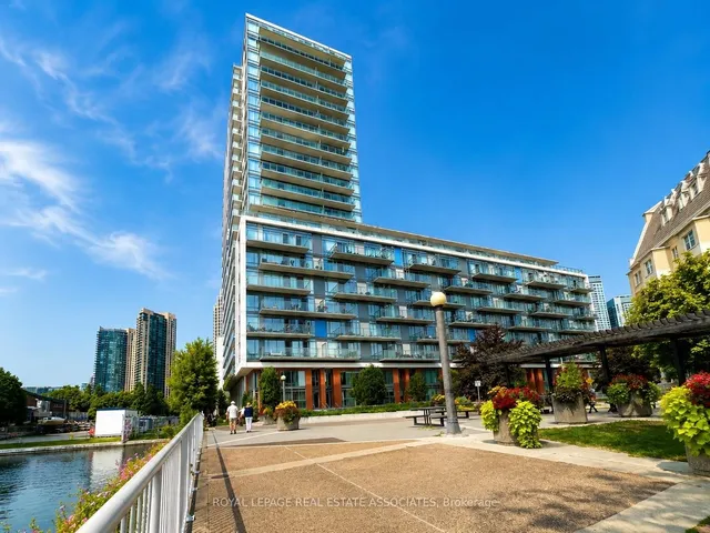 90 Stadium Rd #1002, Toronto 5