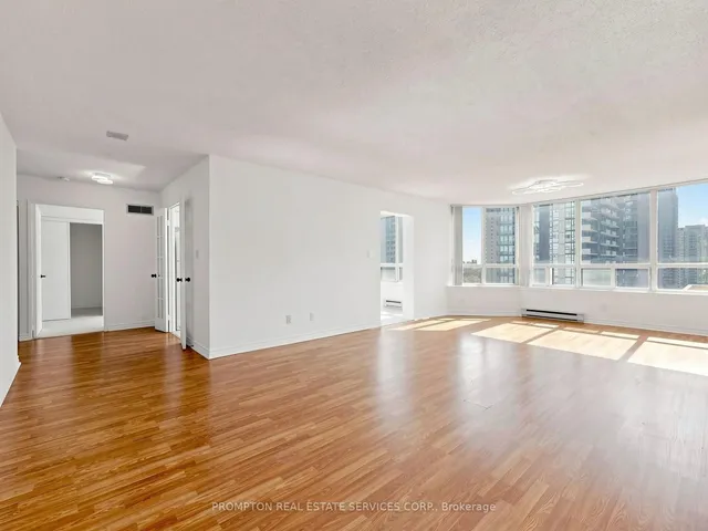 30 Greenfield Ave #1211, Toronto 2